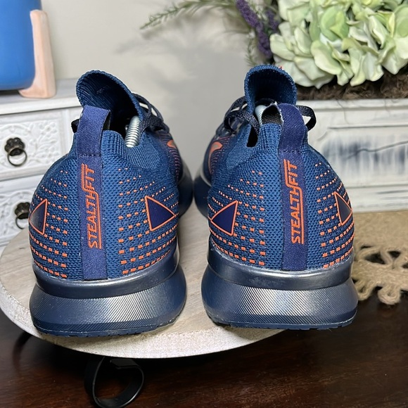 BROOKS Levitate StealthFit GTS 5 Mens Wide Running Casual Comfy Navy Blue Orange - Picture 2 of 9